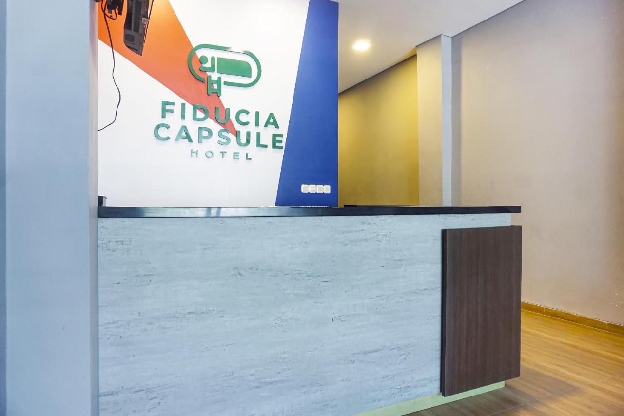 Super Oyo 91328 Fiducia Capsule Hotel Jakarta Luaran gambar